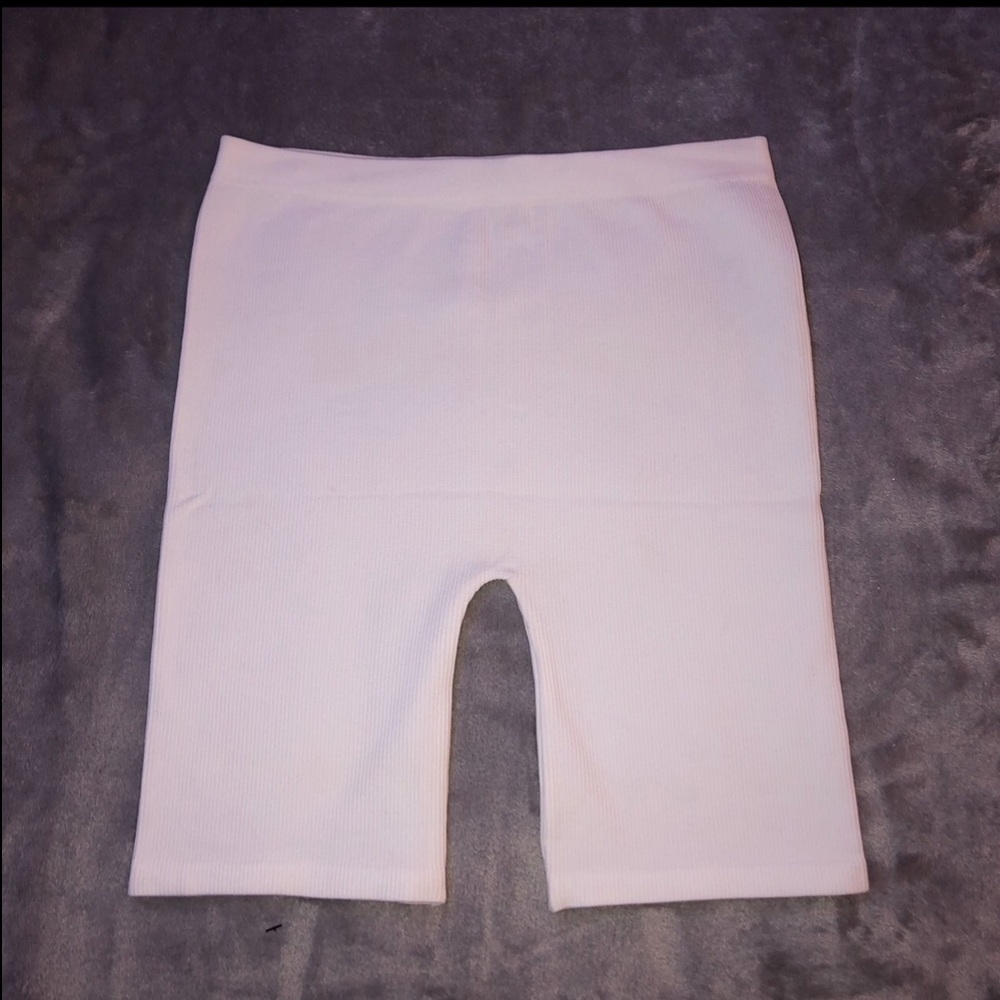 FAHION NOVA white effortless seamless biker shorts
